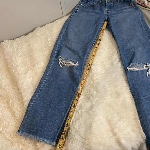 Levi’s Wedgie Straight Light Wash Jeans Size 24 - Picture 13 of 15